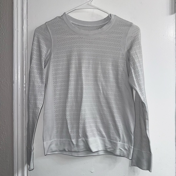 Lululemon Swiftly Breathe Long Sleeve Squad size 4 - Picture 6 of 9